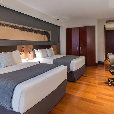 Nh Collection Guadalajara Providencia Hotel Exterior photo